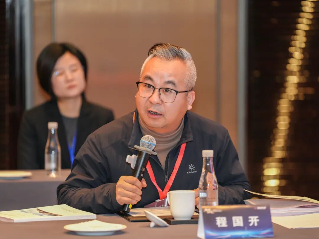 Die drei neuen Kabelprodukte von Qrunning Cable bestehen erfolgreich die maßgebliche Zertifizierung 5